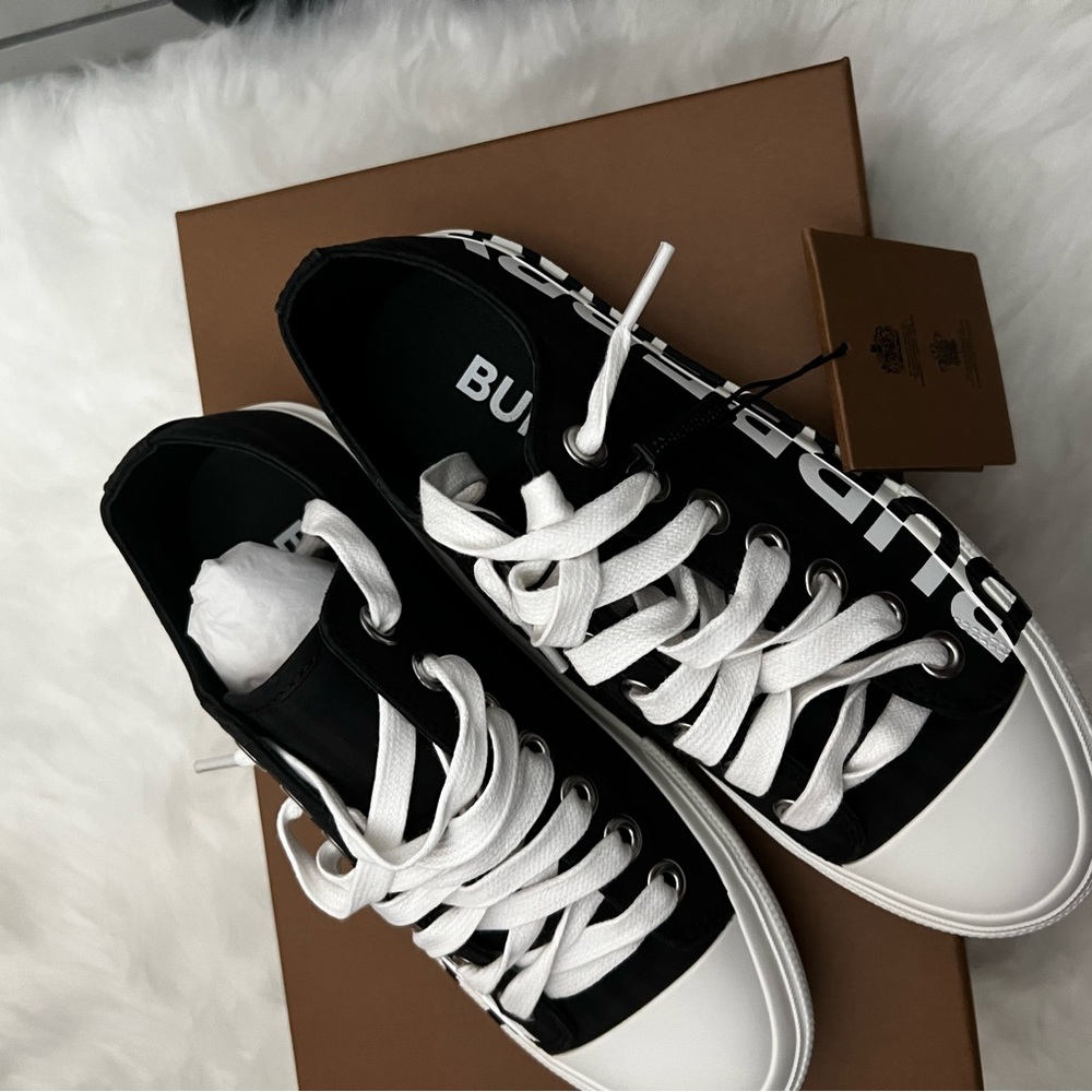 Kids Burberry big kids